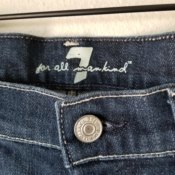 7 for All Mankind Jagger Mid-Rise Jeans - Picture 6 of 9